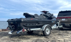 水上バイクトレーラーをもっと便利にカスタマイズ！